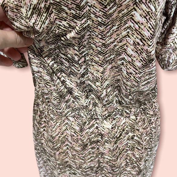 ELLEN TRACY|Boat Neck Herringbone print 3/4 sleeve midi dress w/ruch/tie sleeves - Picture 6 of 14